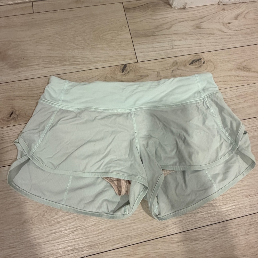 Lululemon speed up shorts size 6